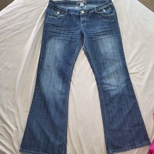 Younique flare jeans